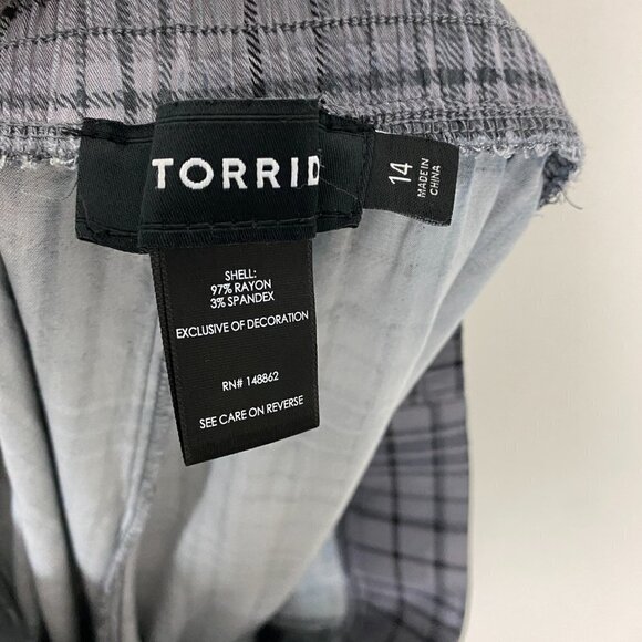 Torrid Plaid Challis Pants Pull On Elastic Waist Grey Tapered Womens 14 - Picture 6 of 7